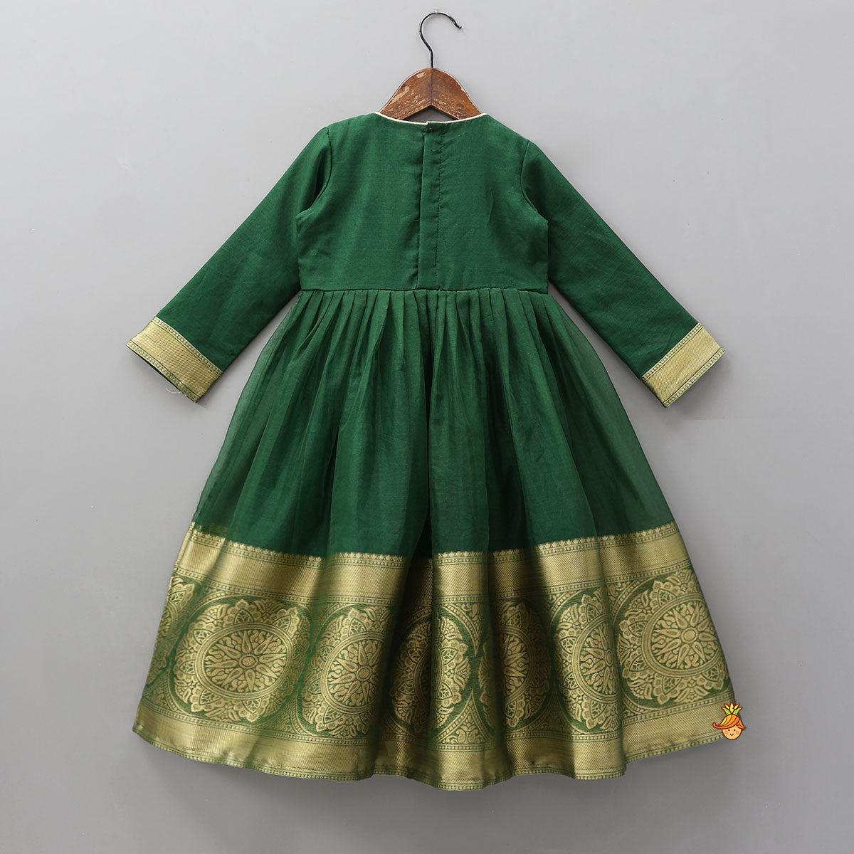 Pre Order: Elegant Embroidered Anarkali With Border Detailing