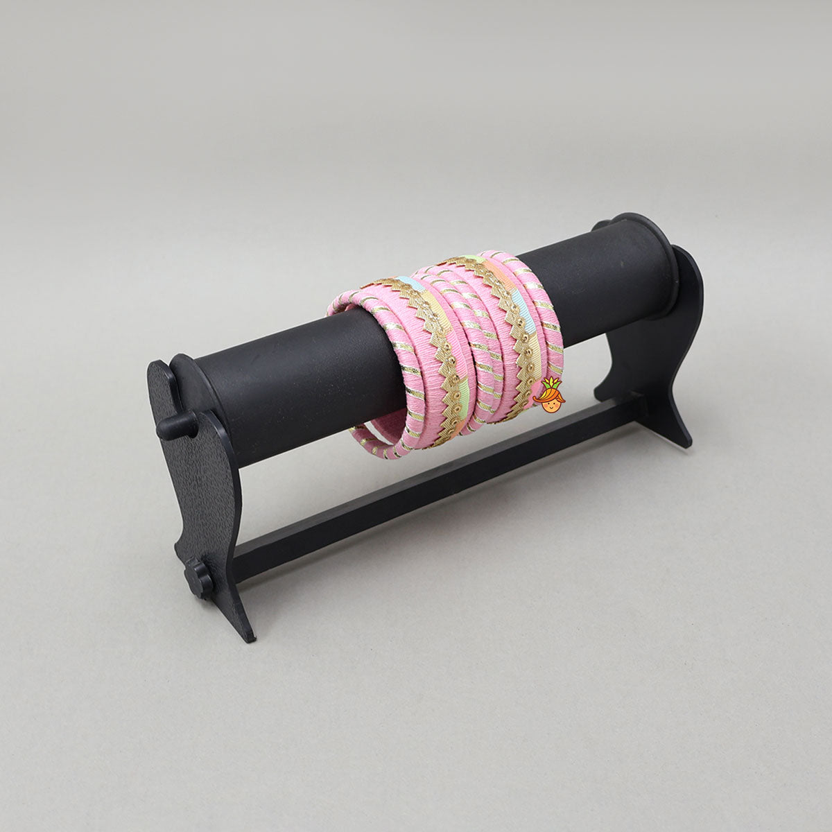 Gota Lace-Embellished Thread Bangles