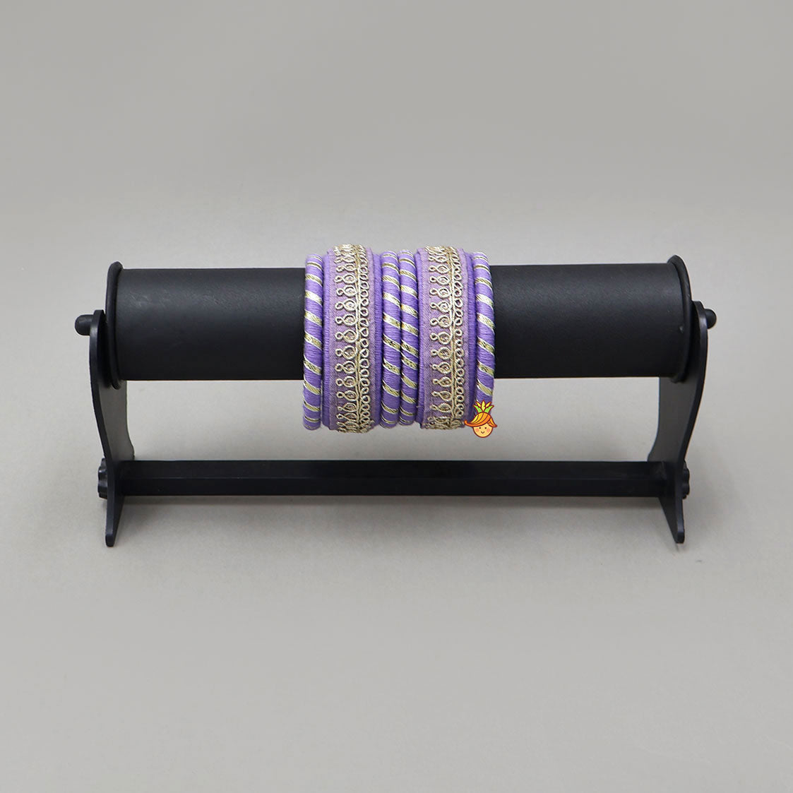 Gota Lace-Embellished Pretty Thread Bangles