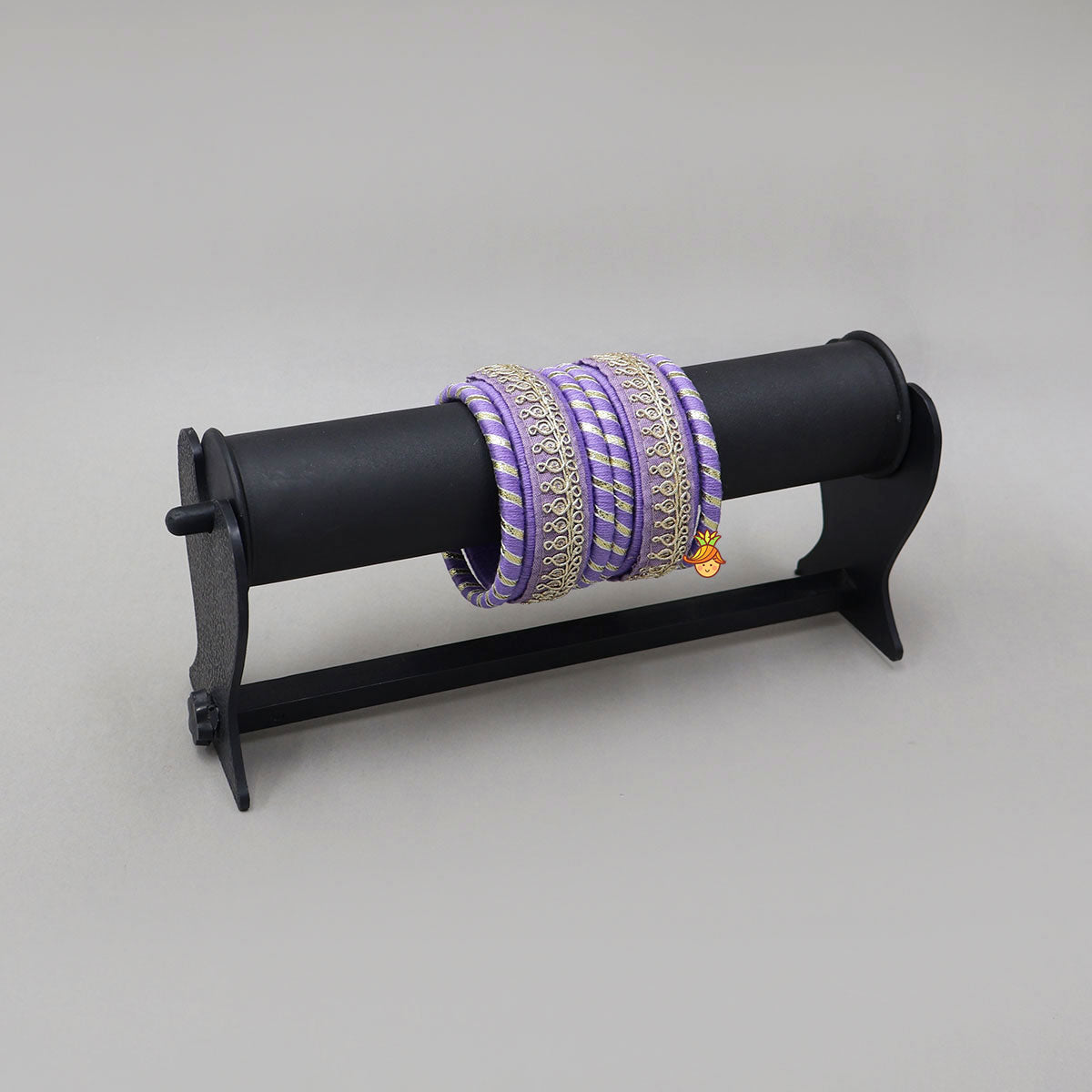 Gota Lace-Embellished Pretty Thread Bangles