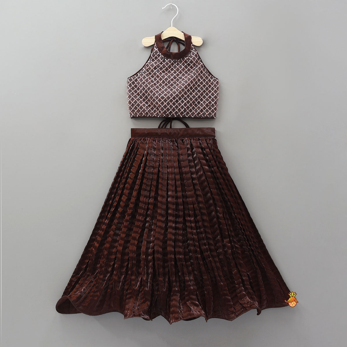 Pre Order: Gorgeous Criss-Cross Back Knot Top And Crushed Lehenga