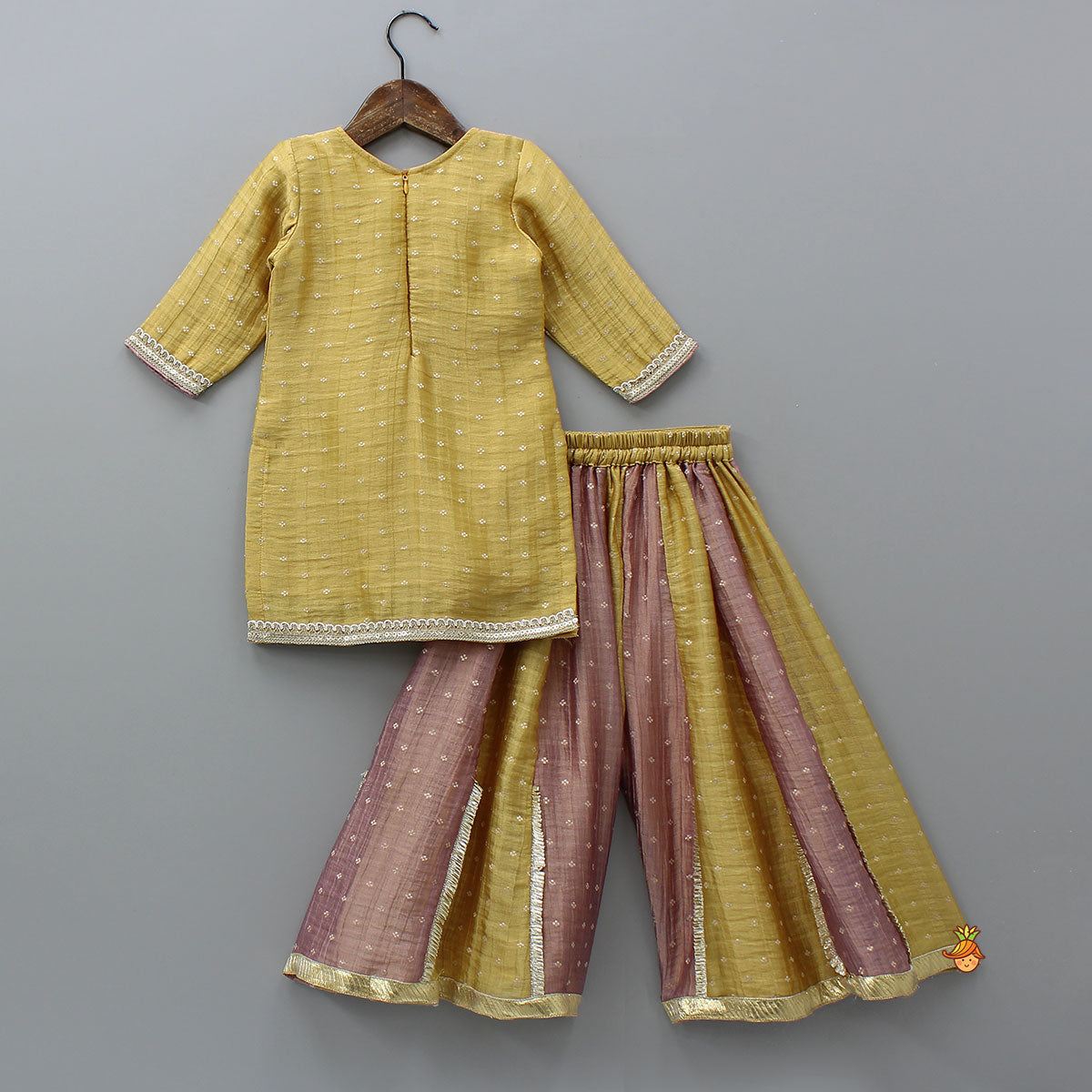 Pre Order: Beautiful V Neck Kurti With Colour Block Palazzo And Dupatta