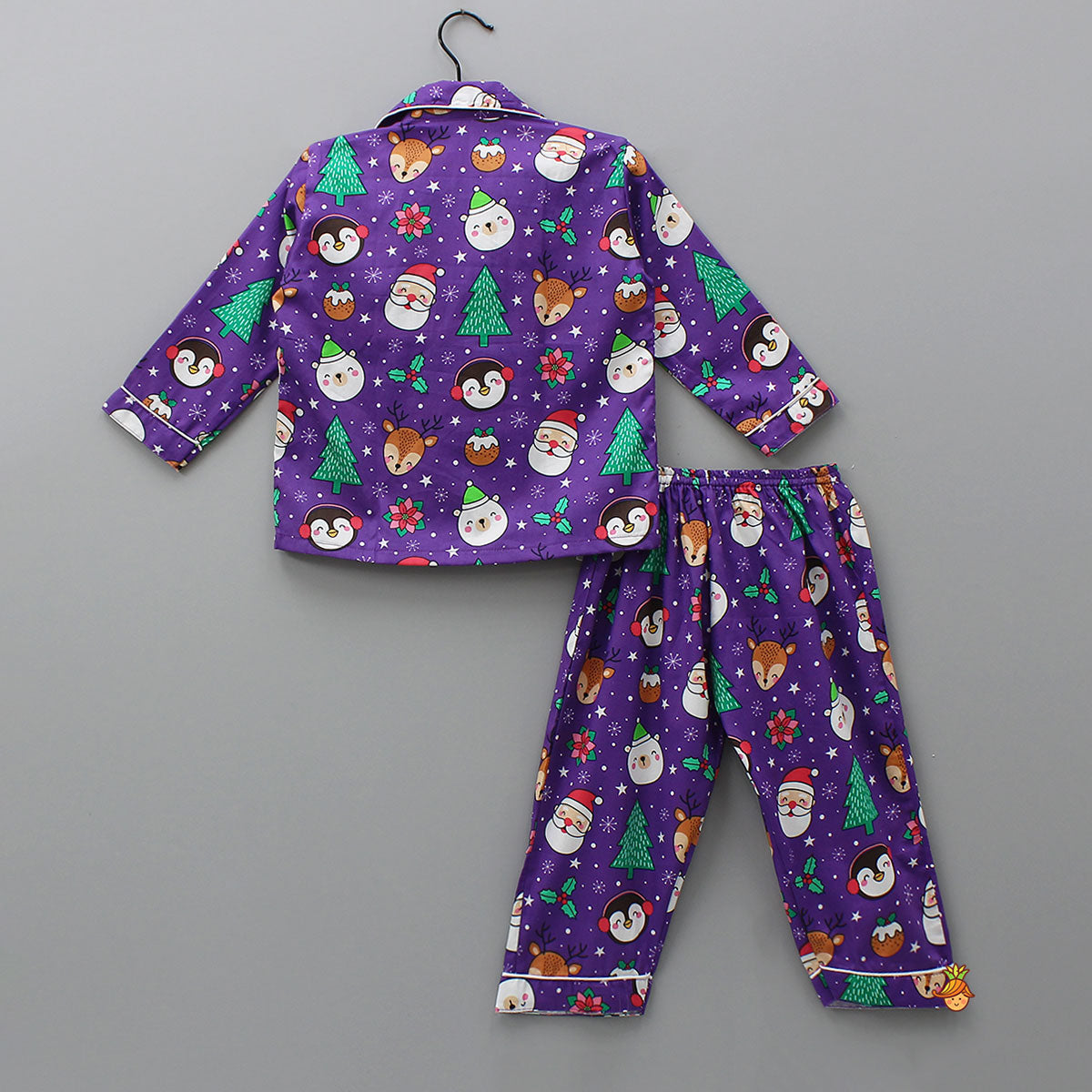 Pre Order: Christmas-Themed Printed Sleepwear