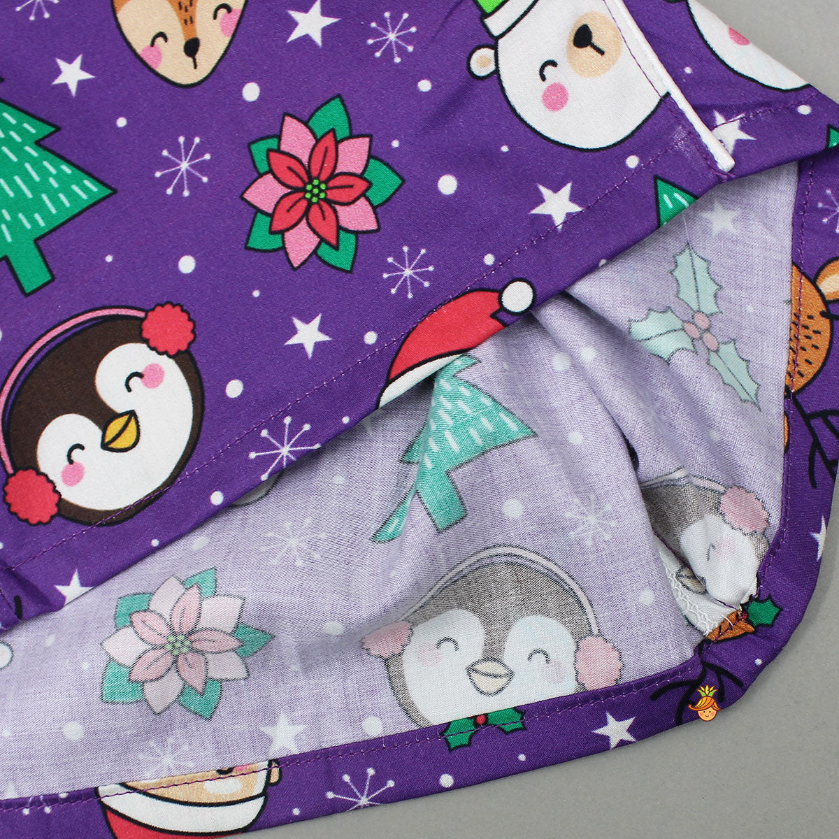 Pre Order: Christmas-Themed Printed Sleepwear