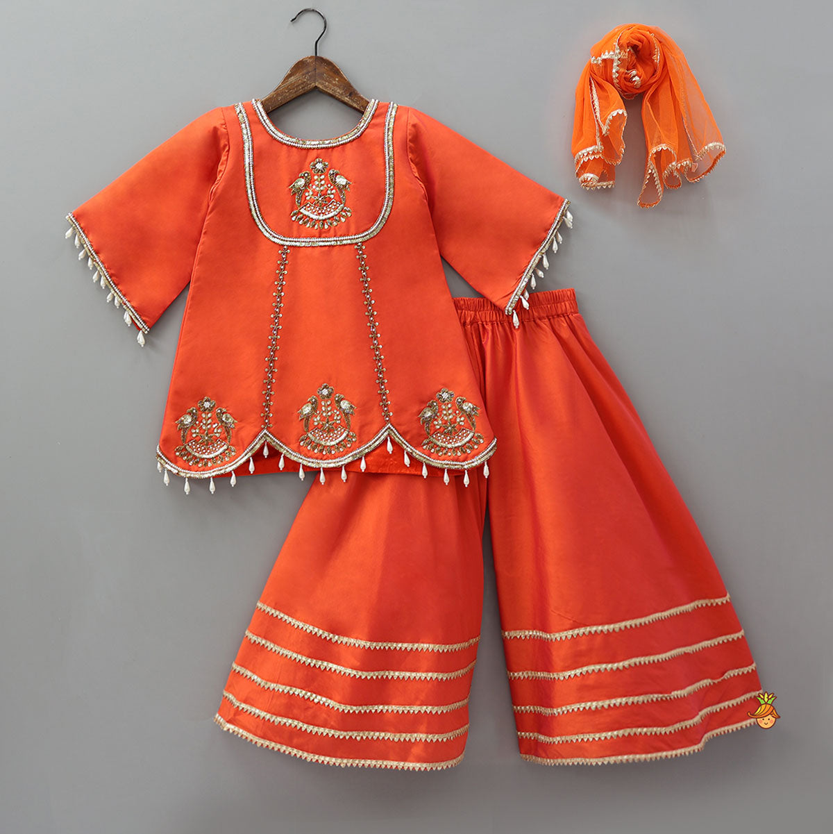 Scalloped Hem Kurti And Palazzo With Matching Dupatta