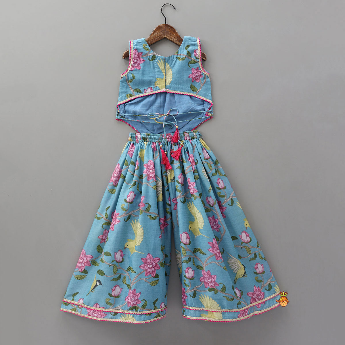 Pre Order: Stylish Curved-Hem Top And Palazzo With Matching Sling Bag