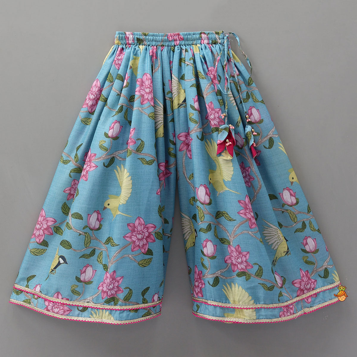 Pre Order: Stylish Curved-Hem Top And Palazzo With Matching Sling Bag