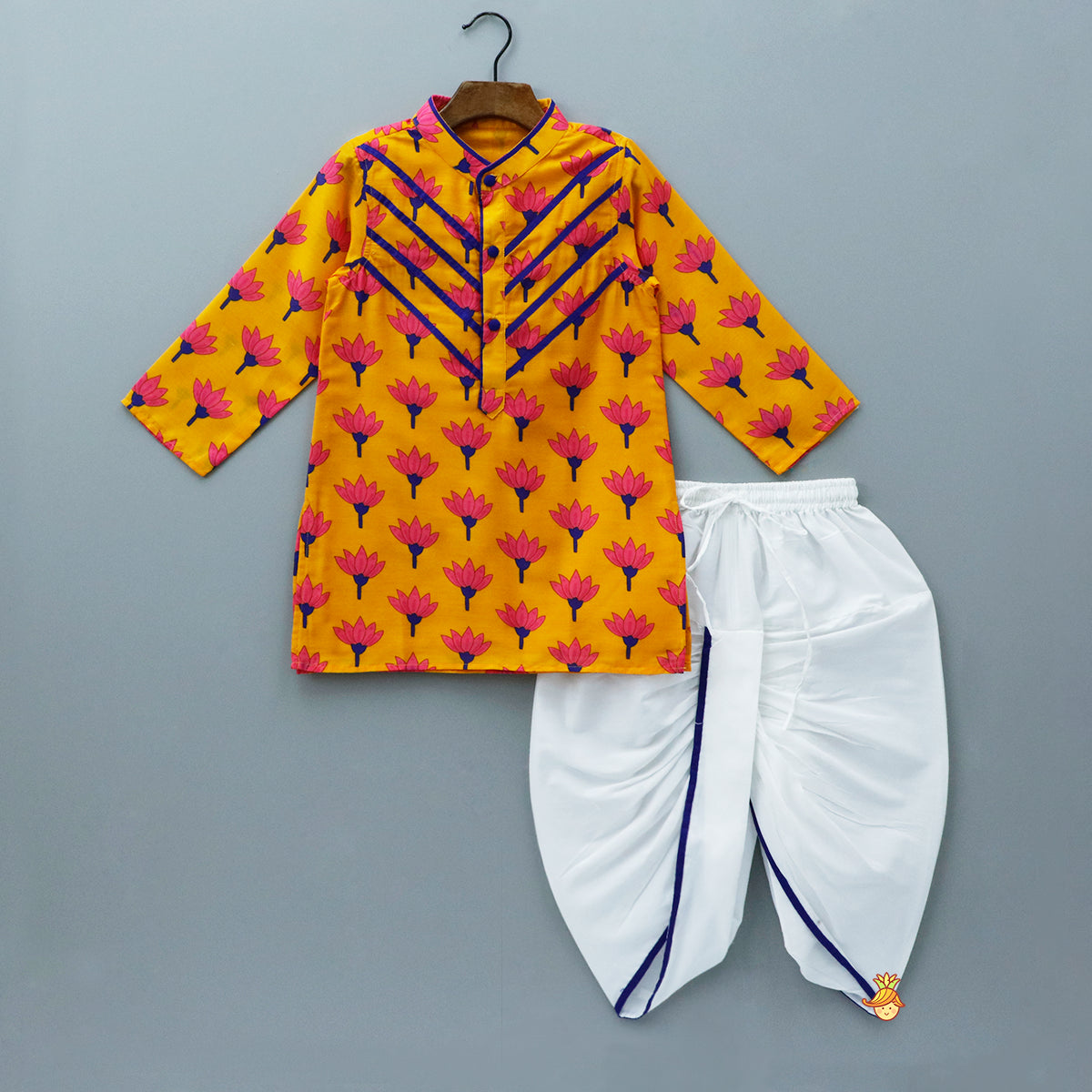 Pre Order: Beautiful Floral Printed Ethnic Kurta And Dhoti