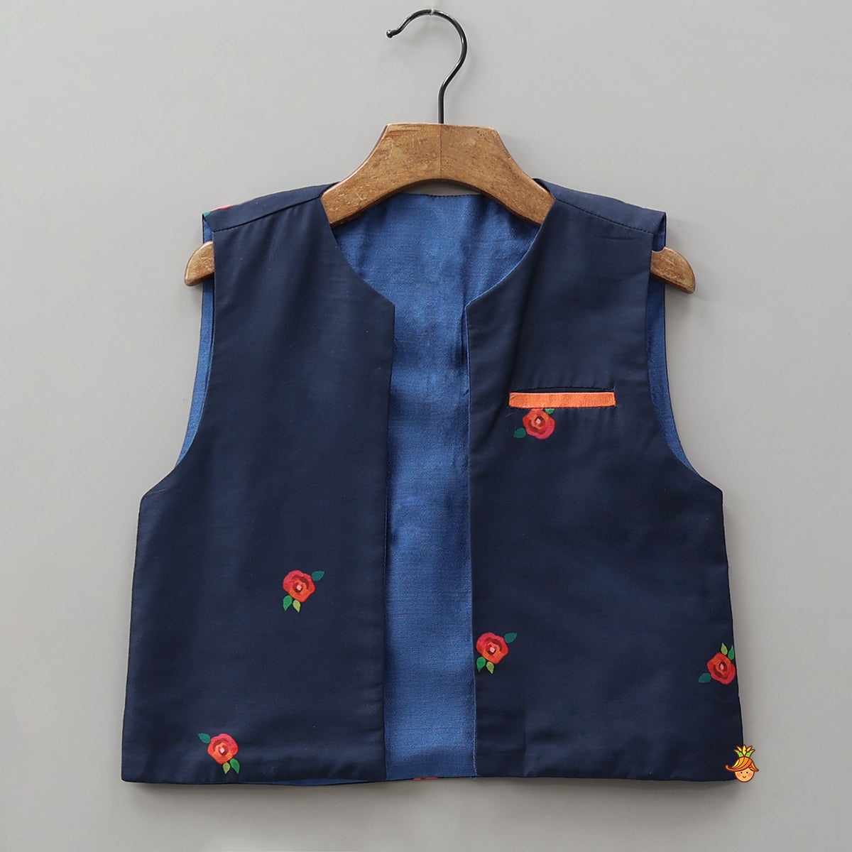 Pre Order: Tiny Floral Printed Kurta With Jacket And Pyjama