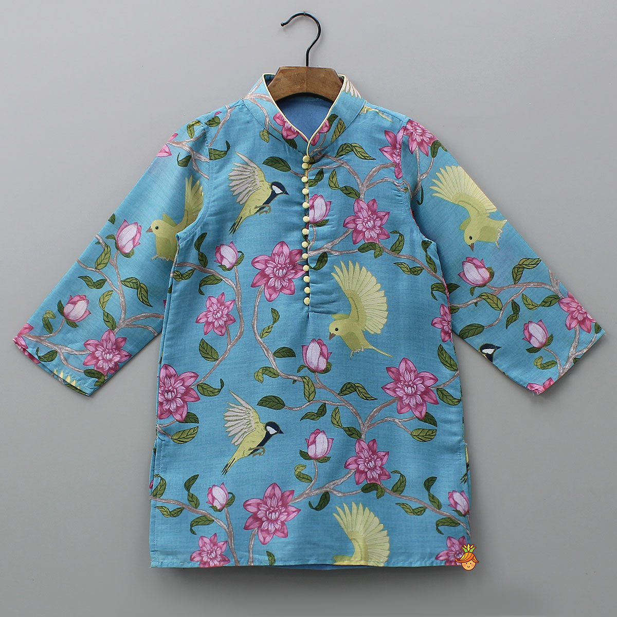 Pre Order: Bird And Floral Printed Kurta With Pyjama