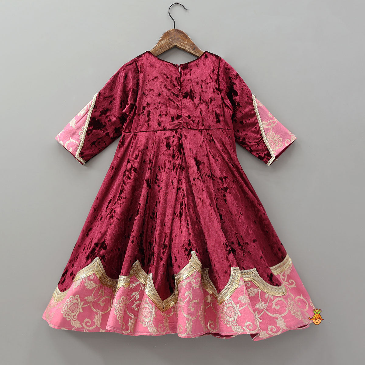 Pre Order: Velvet V-Neck Dual Tone Anarkali