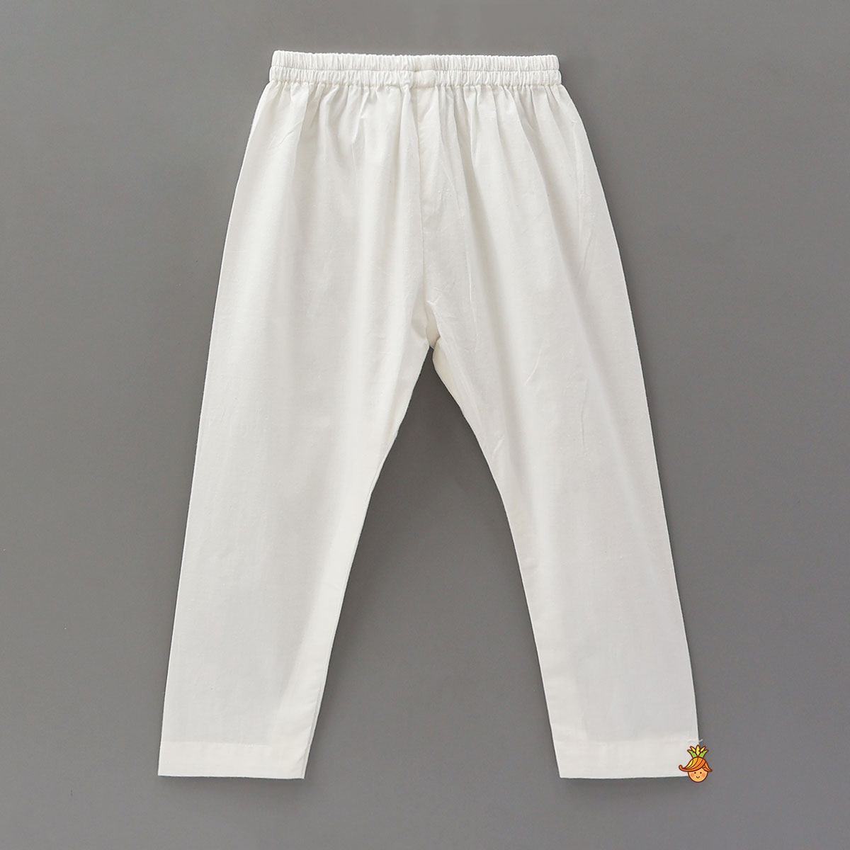 Pre Order: Printed Pin Tuck Detailed Ethnic Kurta With Pyjama