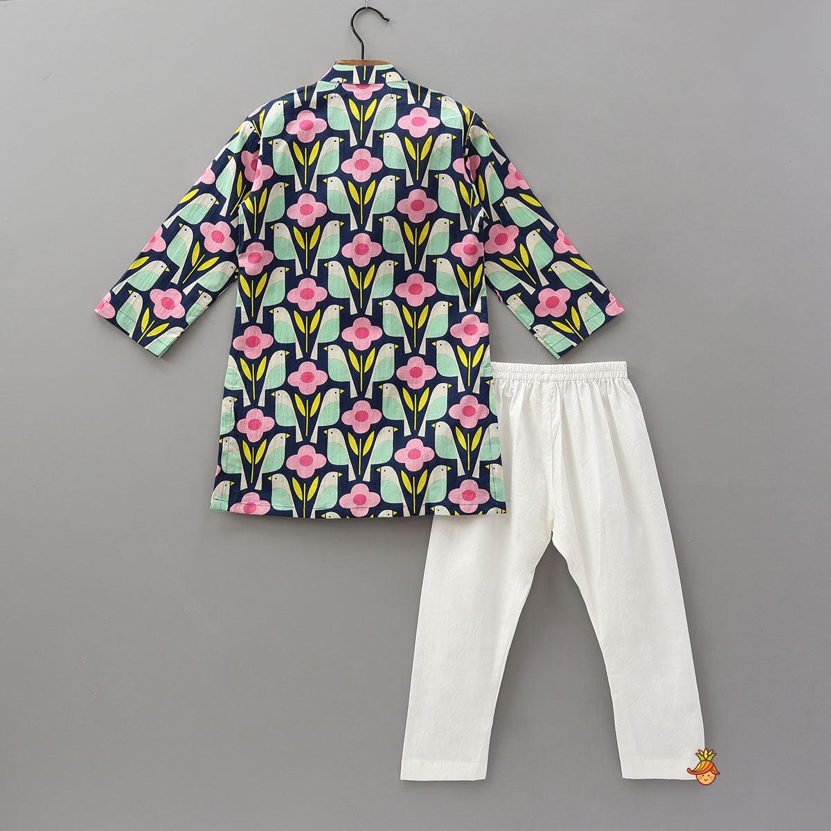 Pre Order: Bird And Floral Printed Kurta With Pyjama