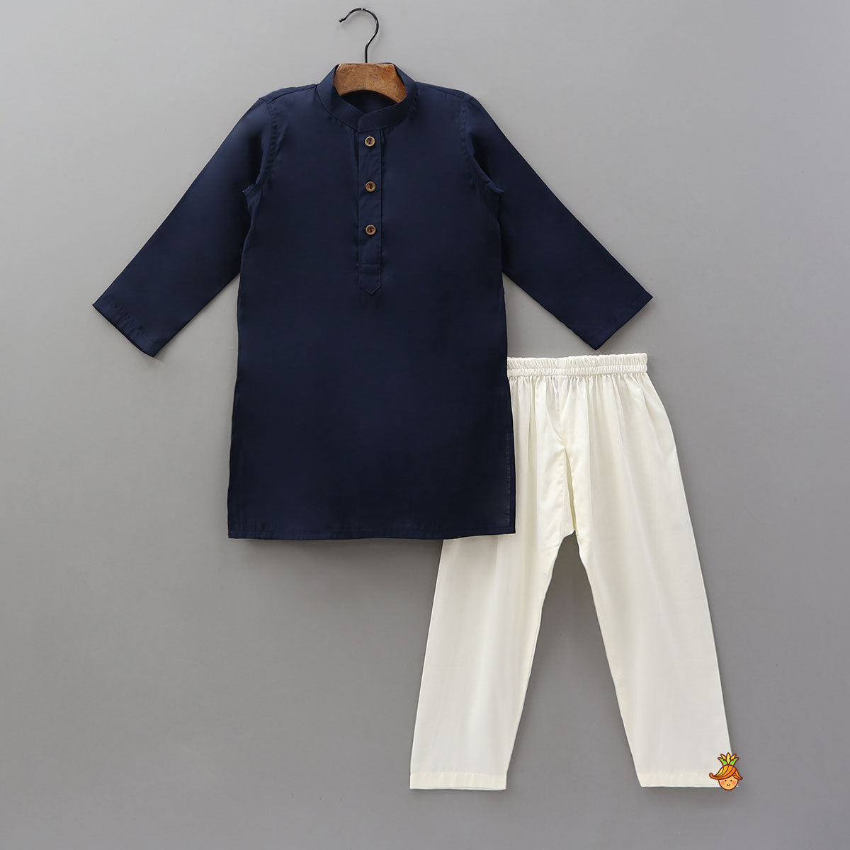 Pre Order: Elegant Kurta With Faux Mirror Work Jacket And Pyjama