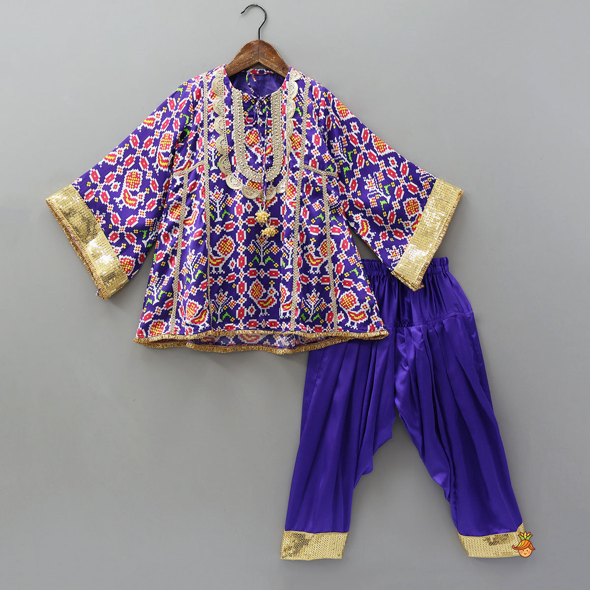 Pre Order: Front Knot Detail Patola Printed Kurti With Salwar And Contrasting Dupatta