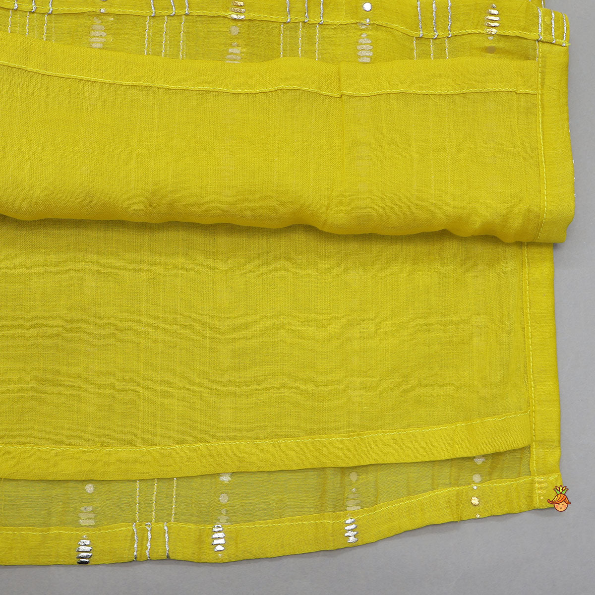Pre Order: Front-Placket Ethnic Kurta With Pyjama