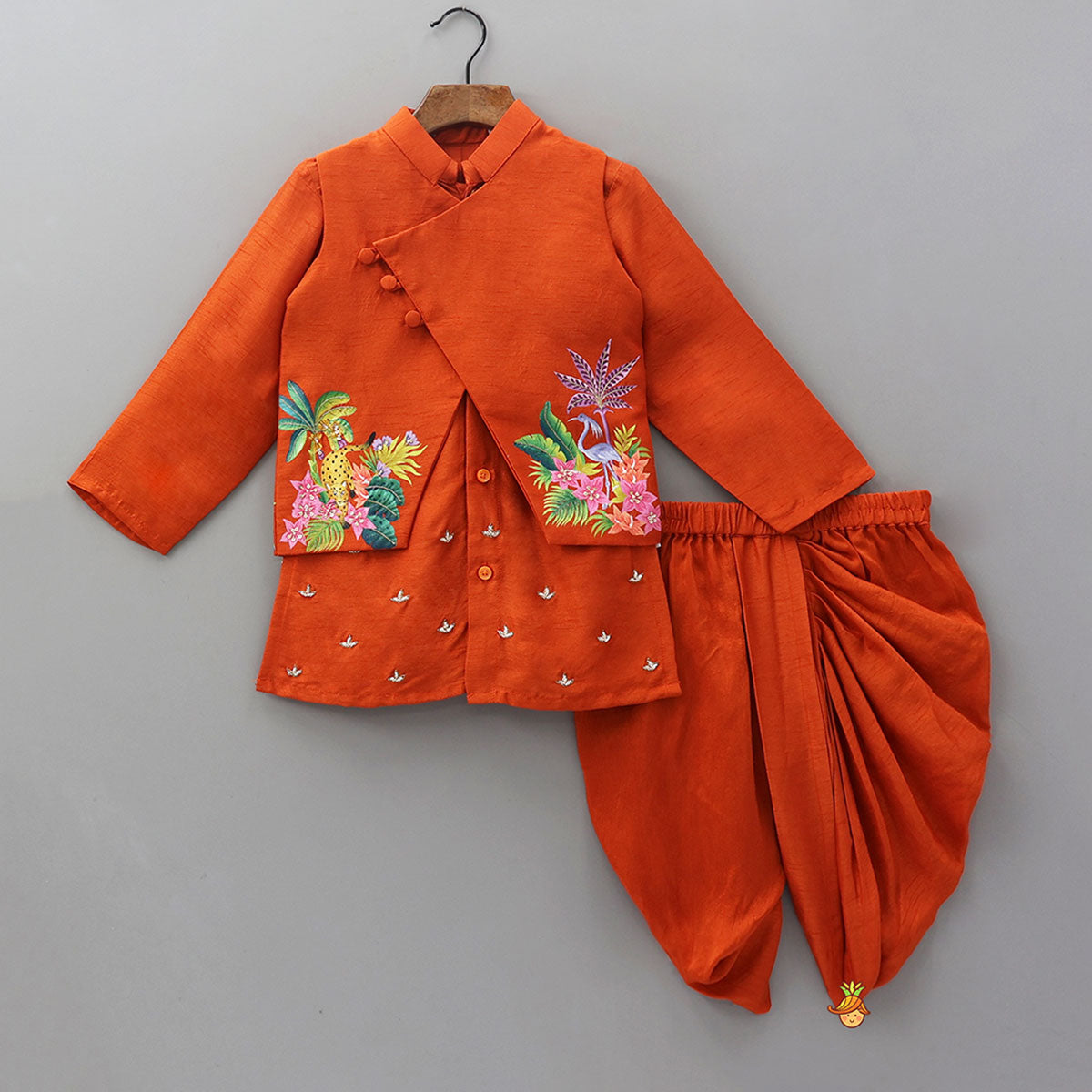 Pre Order: Ethnic Kurta With Hand-Painted Jacket And Matching Dhoti