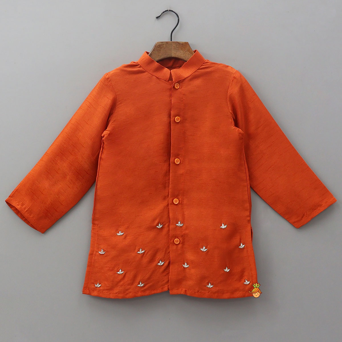 Pre Order: Ethnic Kurta With Hand-Painted Jacket And Matching Dhoti