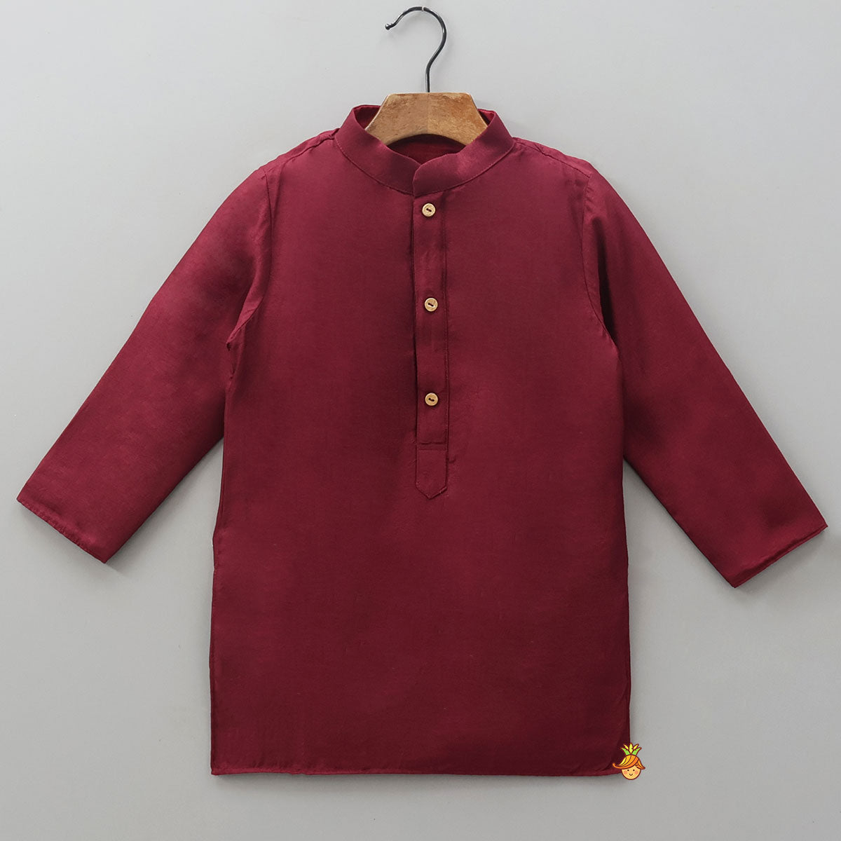 Pre Order: Ethnic Kurta With Embroidered Jacket And Pyjama