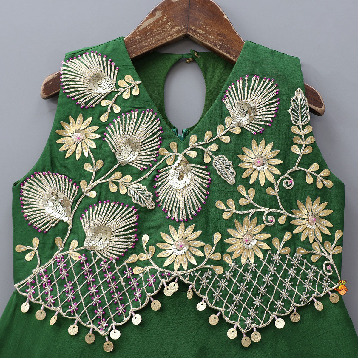 Thread And Beads Embroidered Yoke Kurti