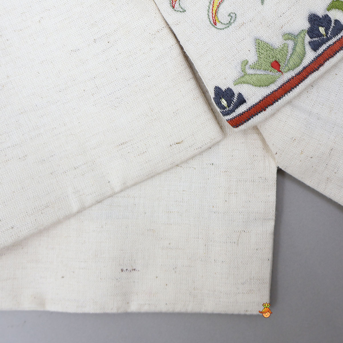 Pre Order: Ethnic Kurta With Thread-Embroidered Open Jacket And Patiala