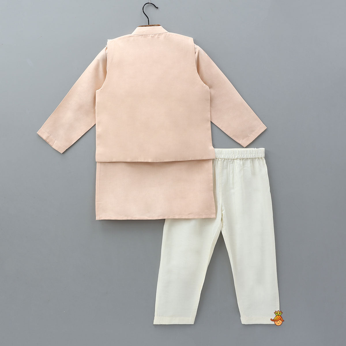 Pre Order: Kurta With Potli Button Detailed Jacket And Pyjama