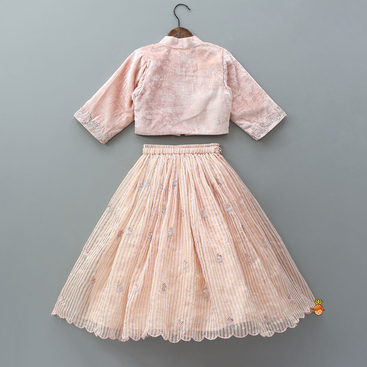 Pre Order: Thread Embroidered Velvet Top And Lehenga