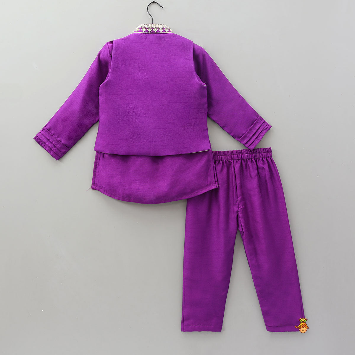 Pre Order: Mandarin Collar Kurta With Embroidered Jacket And Pyjama