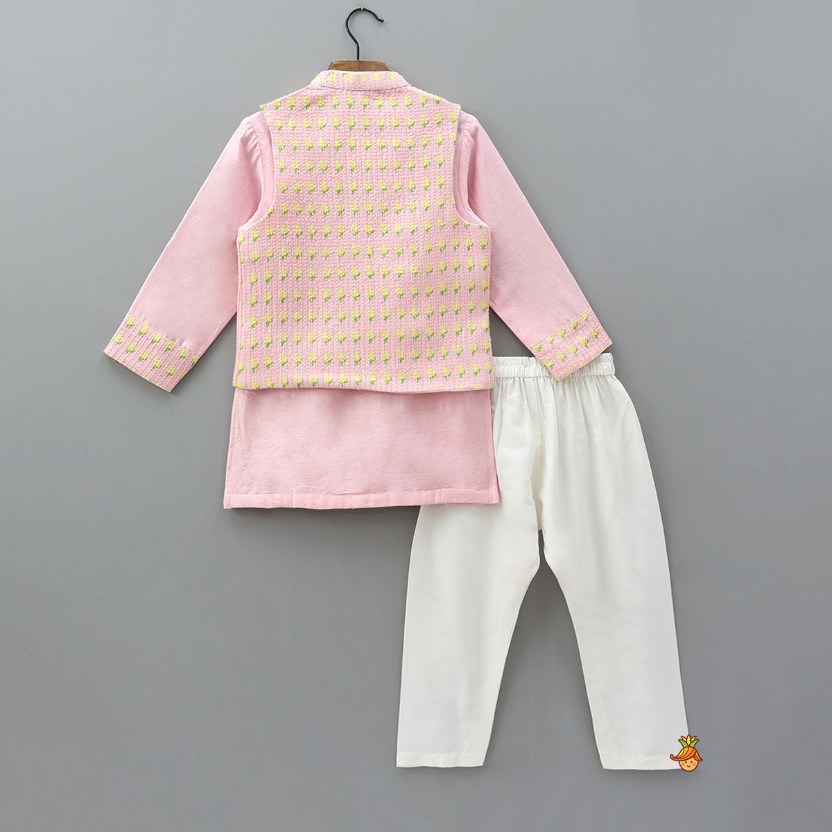 Pre Order: Patch Pocket Kurta With Open Jacket And Pyjama