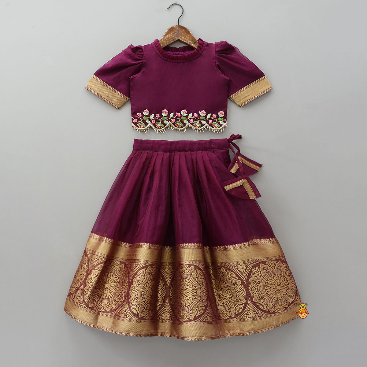 Pre Order: Floral-Embroidered Scalloped Hem Top And Pleated Lehenga