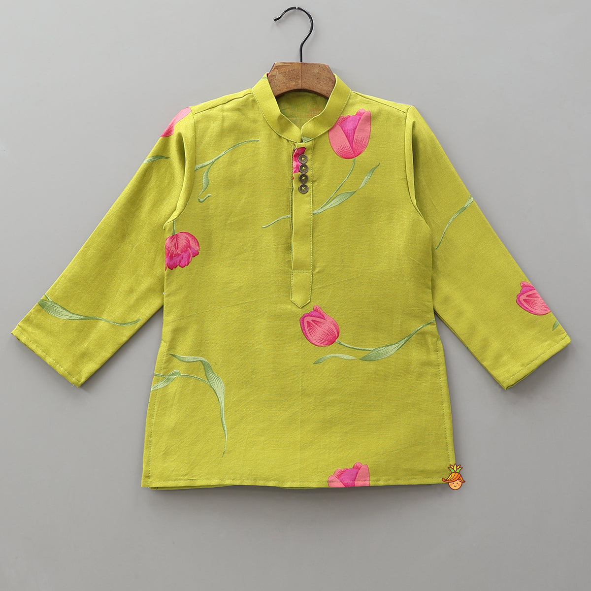 Pre Order: Mandarin-Collar Ethnic Kurta With Printed Jacket And Pyjama