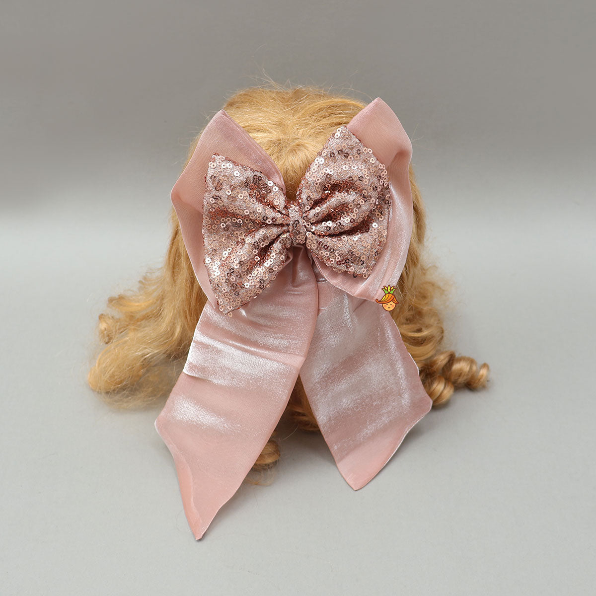 Dual Bow Adorned Sheen Hair Clip