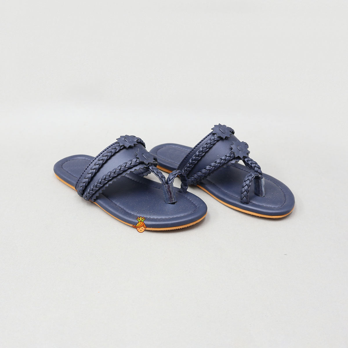 Classic Toe-Ring Kolhapuri Flats With Braided Detailing