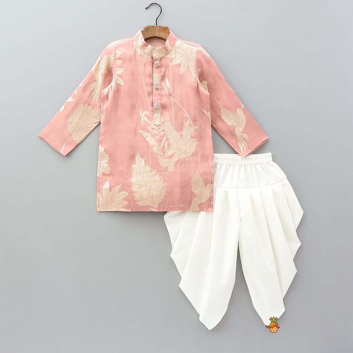 Pre Order: Bird Motif Detailed Shimmery Kurta And Dhoti