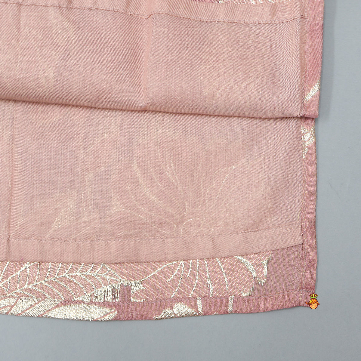 Pre Order: Bird Motif Detailed Shimmery Kurta And Dhoti