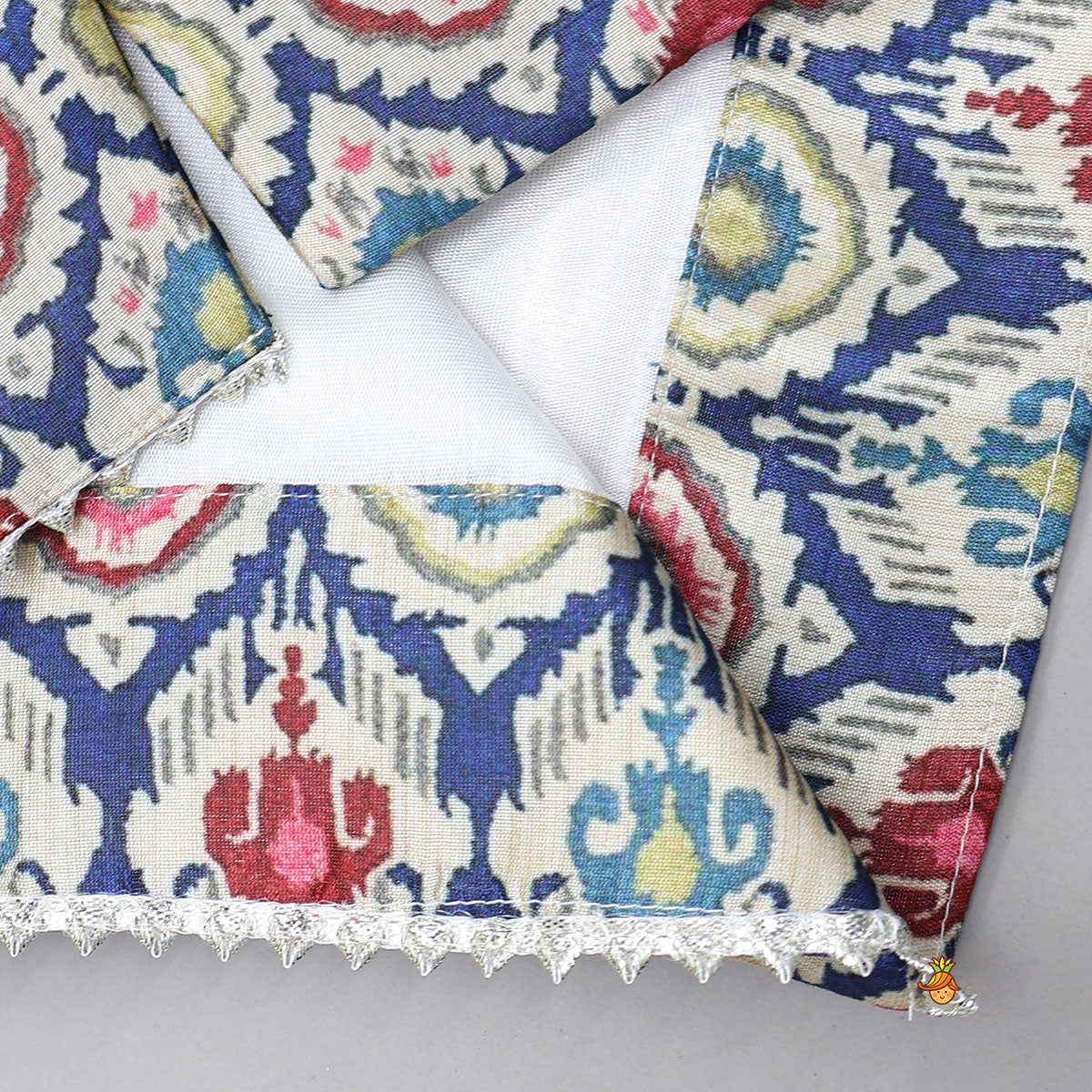 Pre Order: Curved Hem Kurta With Printed Jacket And Pyjama