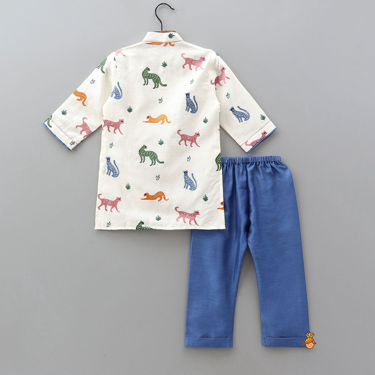 Kurta With Animal Motif Embroidery And Pyjama