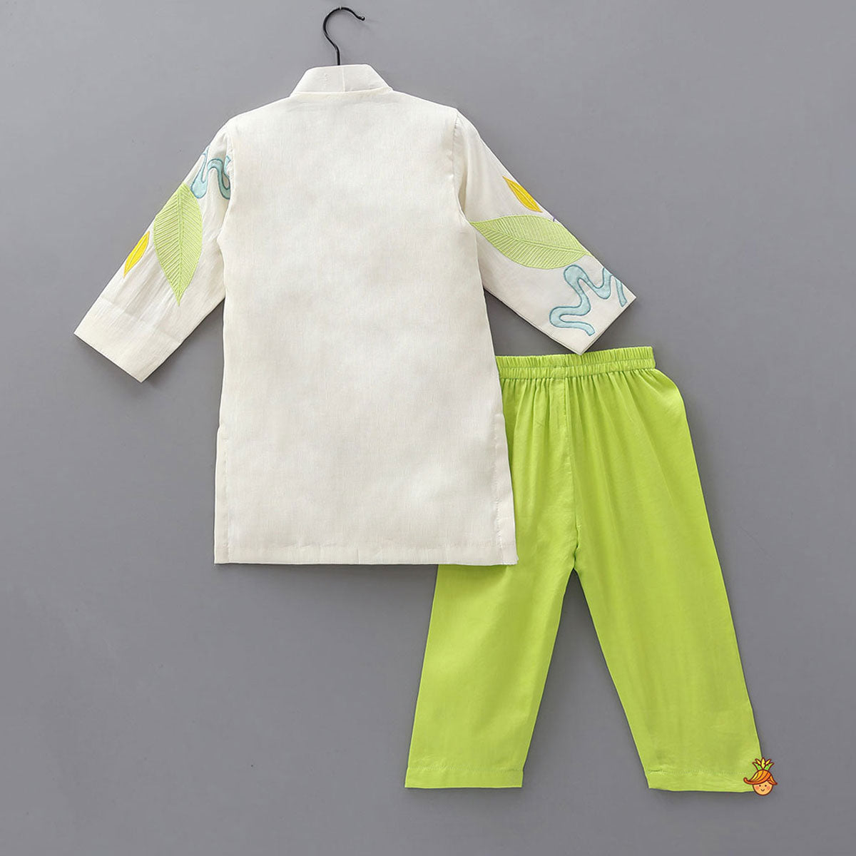 Pre Order: Beautiful Applique Work Kurta With Contrasting Pyjama