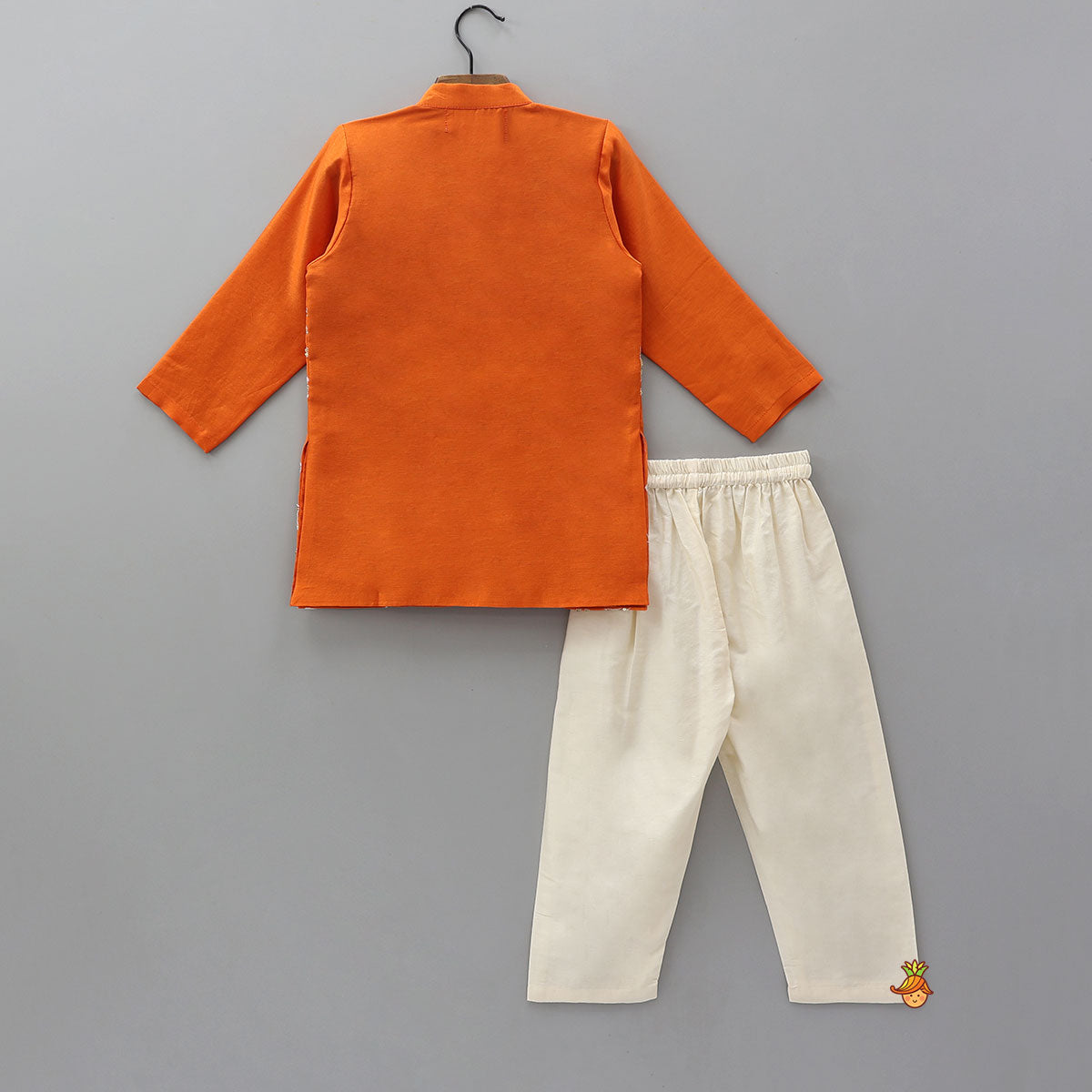 Ethnic Jacket Style Kurta And Pyjama