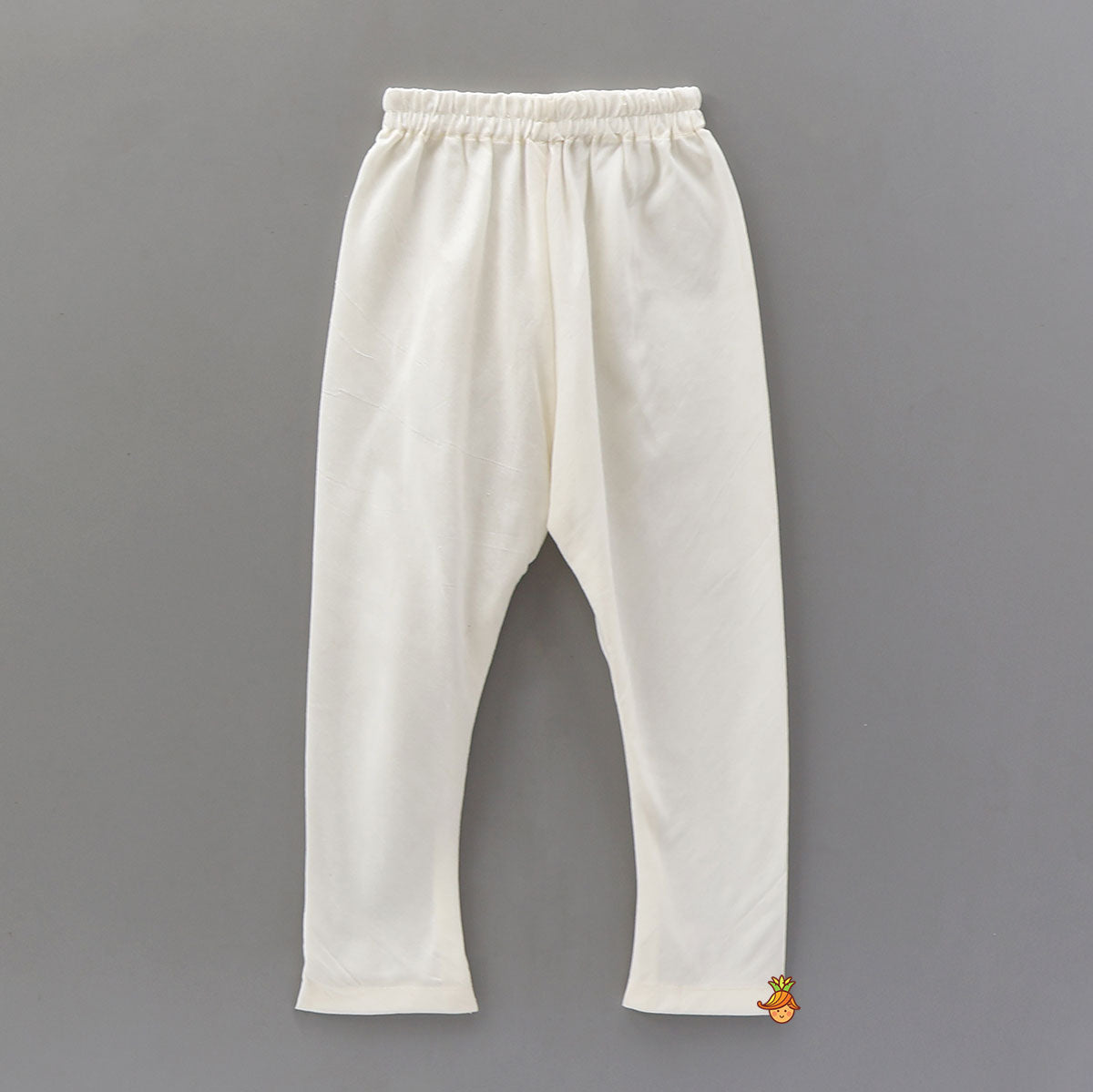 Pre Order: Printed Side-Flap Kurta And Churidar