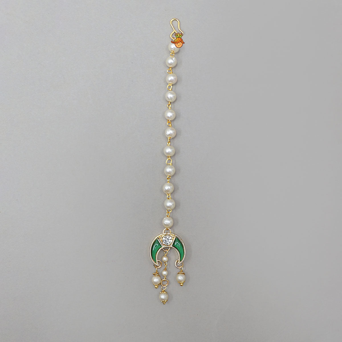 Elegant Maang Tikka