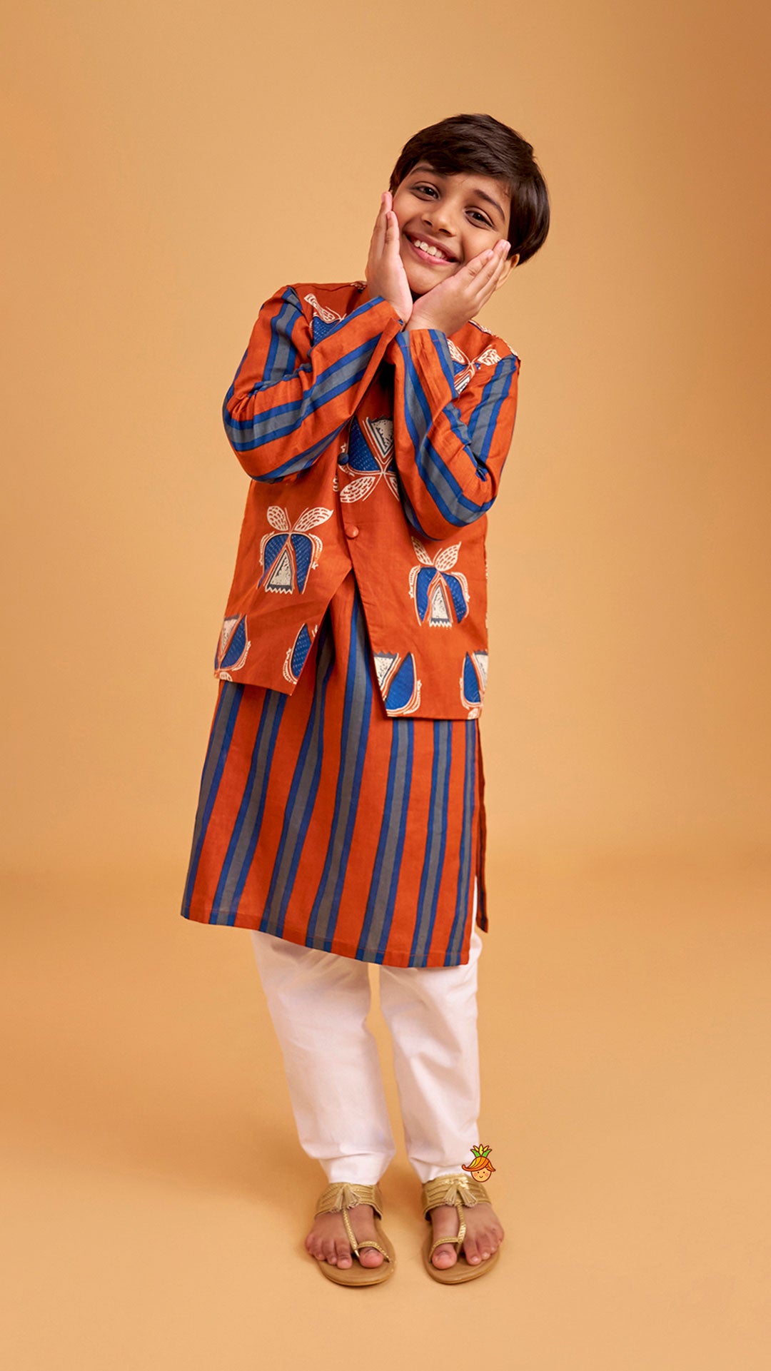 Pre Order: Vertical Striped Ethnic Kurta With Printed Jacket And Pyjama