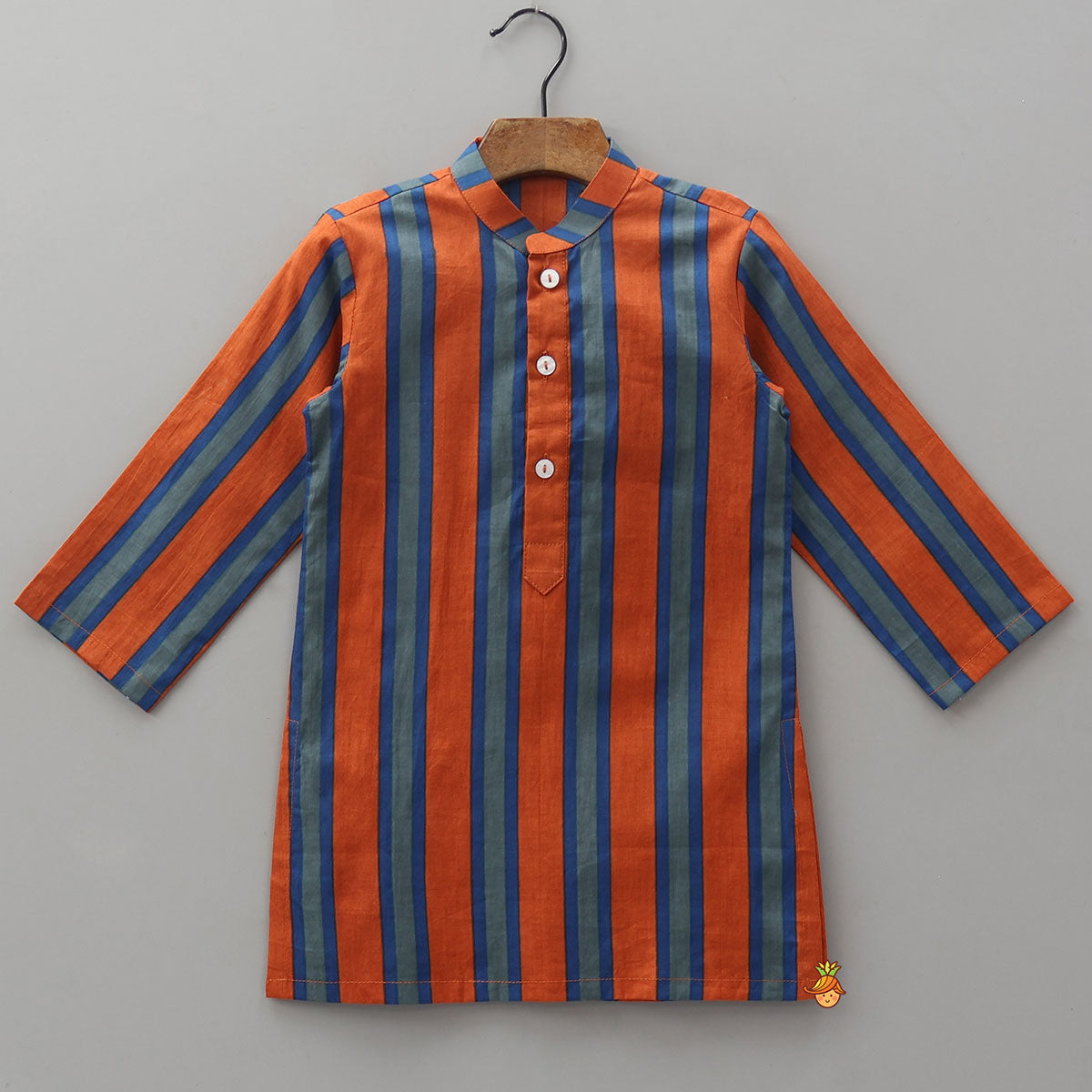 Pre Order: Vertical Striped Ethnic Kurta With Printed Jacket And Pyjama