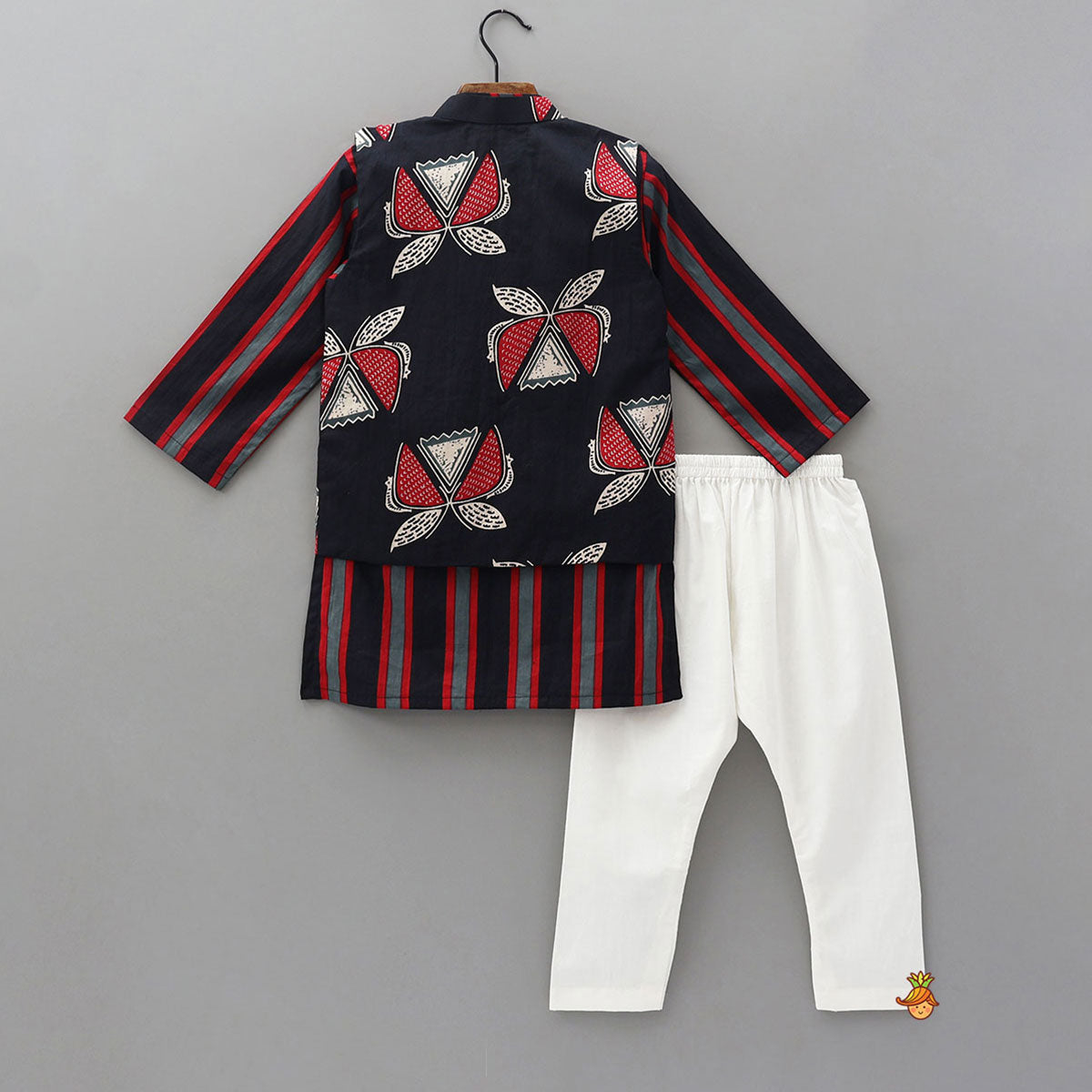 Pre Order: Vertical Striped Kurta With Printed Jacket And Pyjama