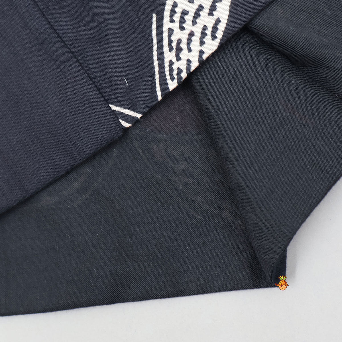 Pre Order: Vertical Striped Kurta With Printed Jacket And Pyjama