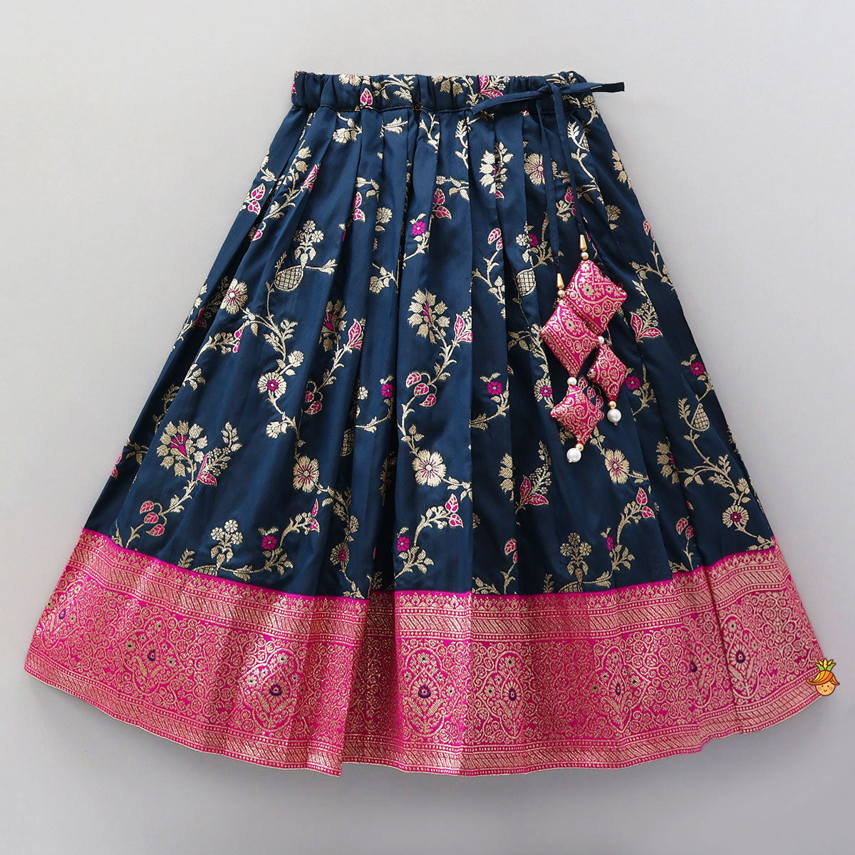 Pre Order: Puff Sleeves Top With Brocade Lehenga