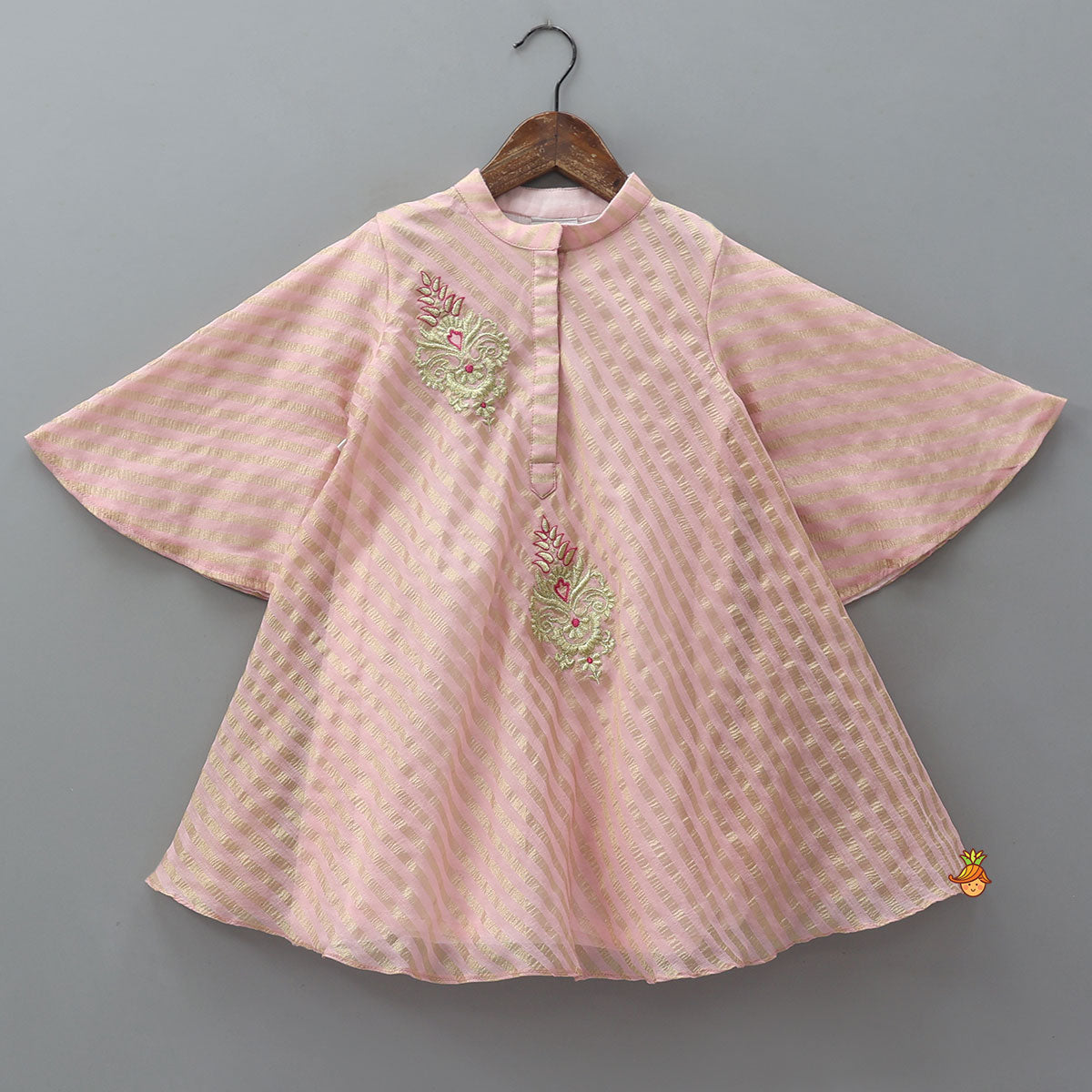 Pre Order: Flared Sleeve Striped Kurti And Pant