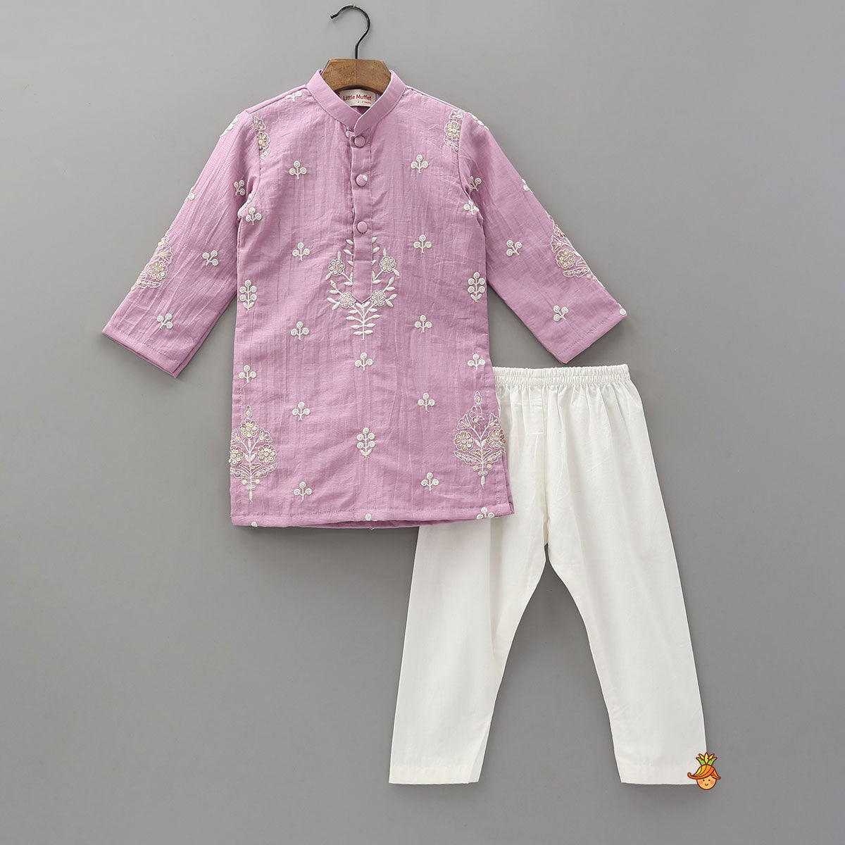 Pre Order: Thread Embroidered Kurta And Pyjama