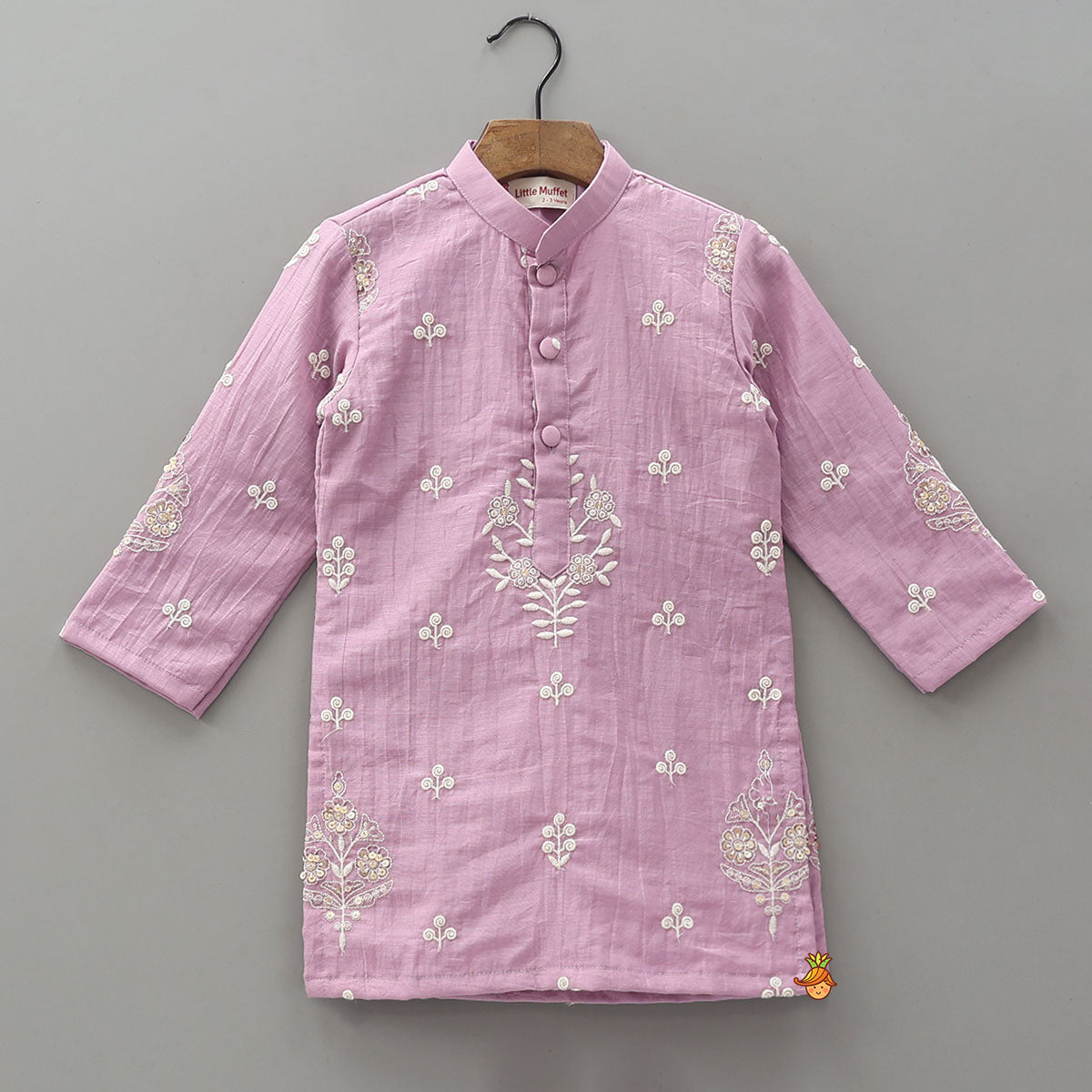 Pre Order: Thread Embroidered Kurta And Pyjama