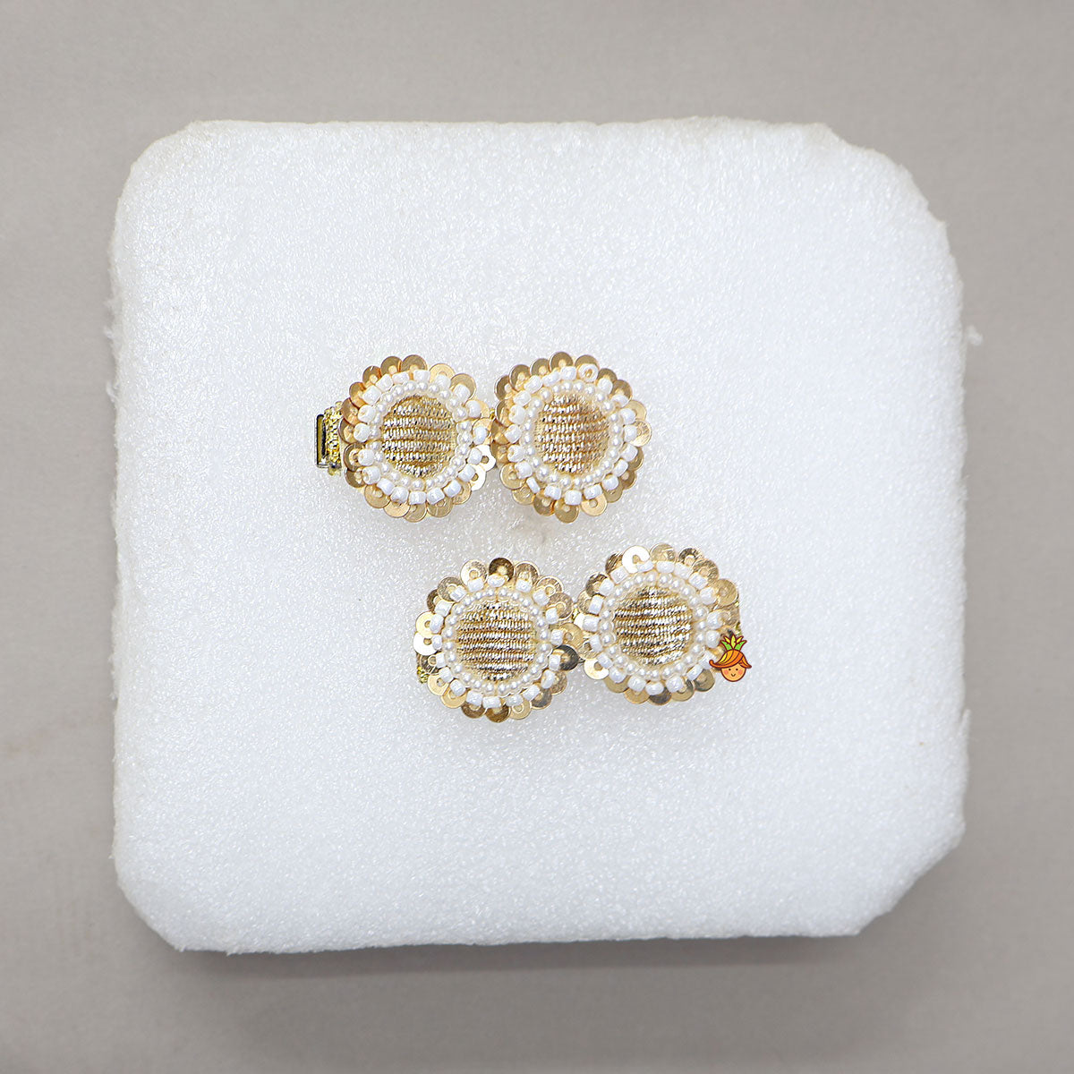 Elegant Sequins And Beads Embellished Hair Clips - Set Of 2